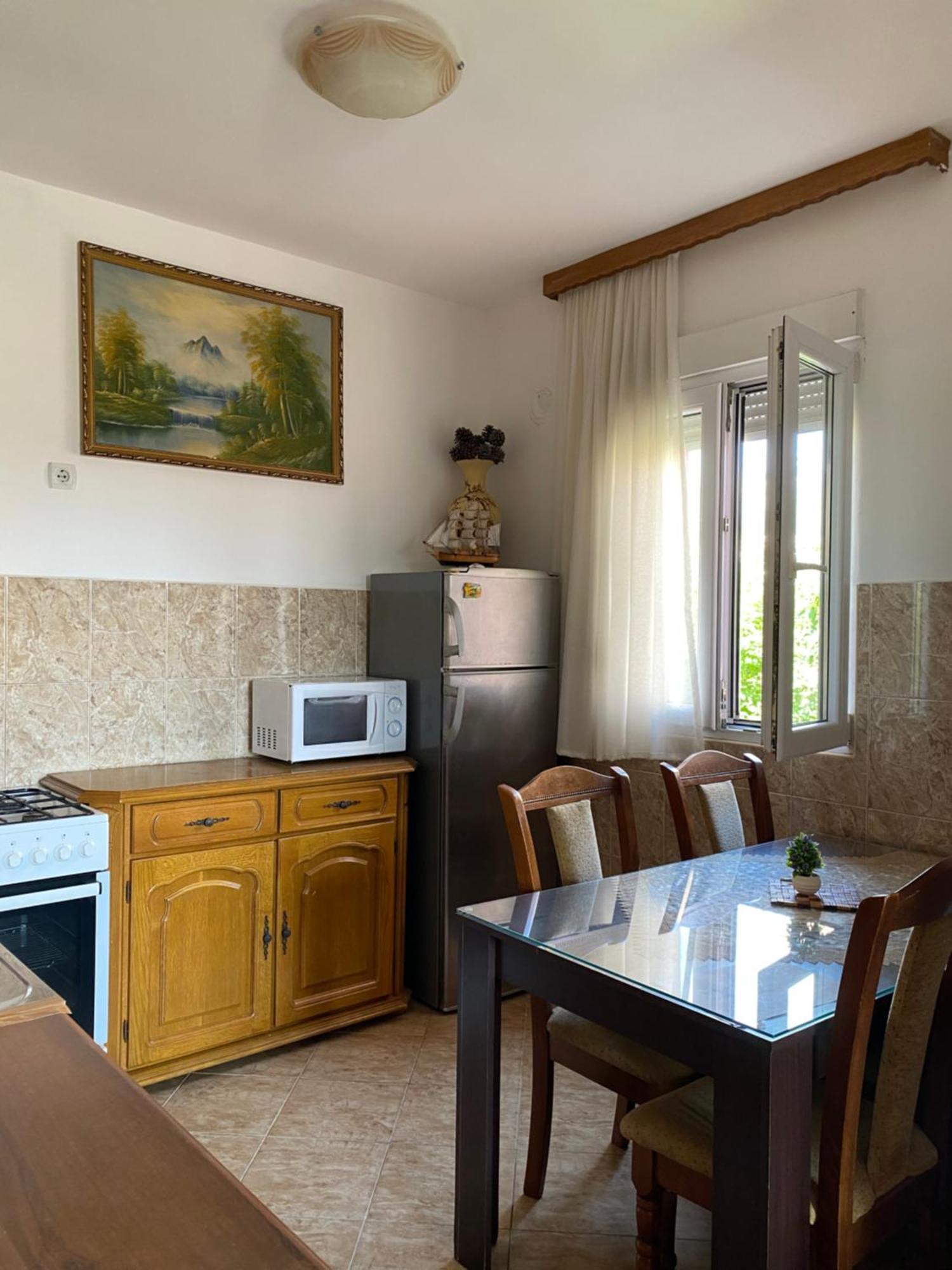 באר Apartments Nikicic מראה חיצוני תמונה